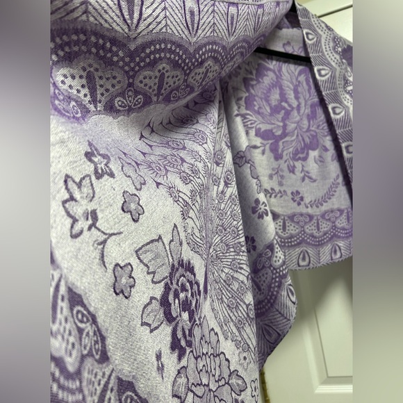 Cashmere Pashmina Scarf - Picture 4 of 14